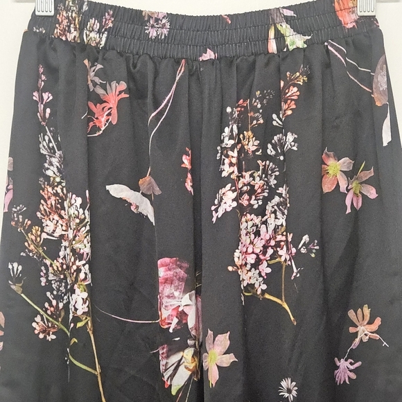VICTORIA SECRET FLORAL WIDE LEG PANTS WOMEN'S SIZE XS - Picture 8 of 10